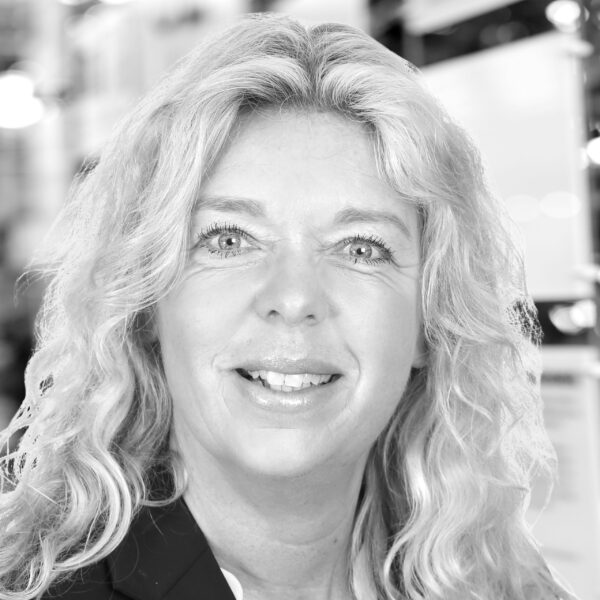 Porträtt foto av Anette Hasselgren för 100-listan