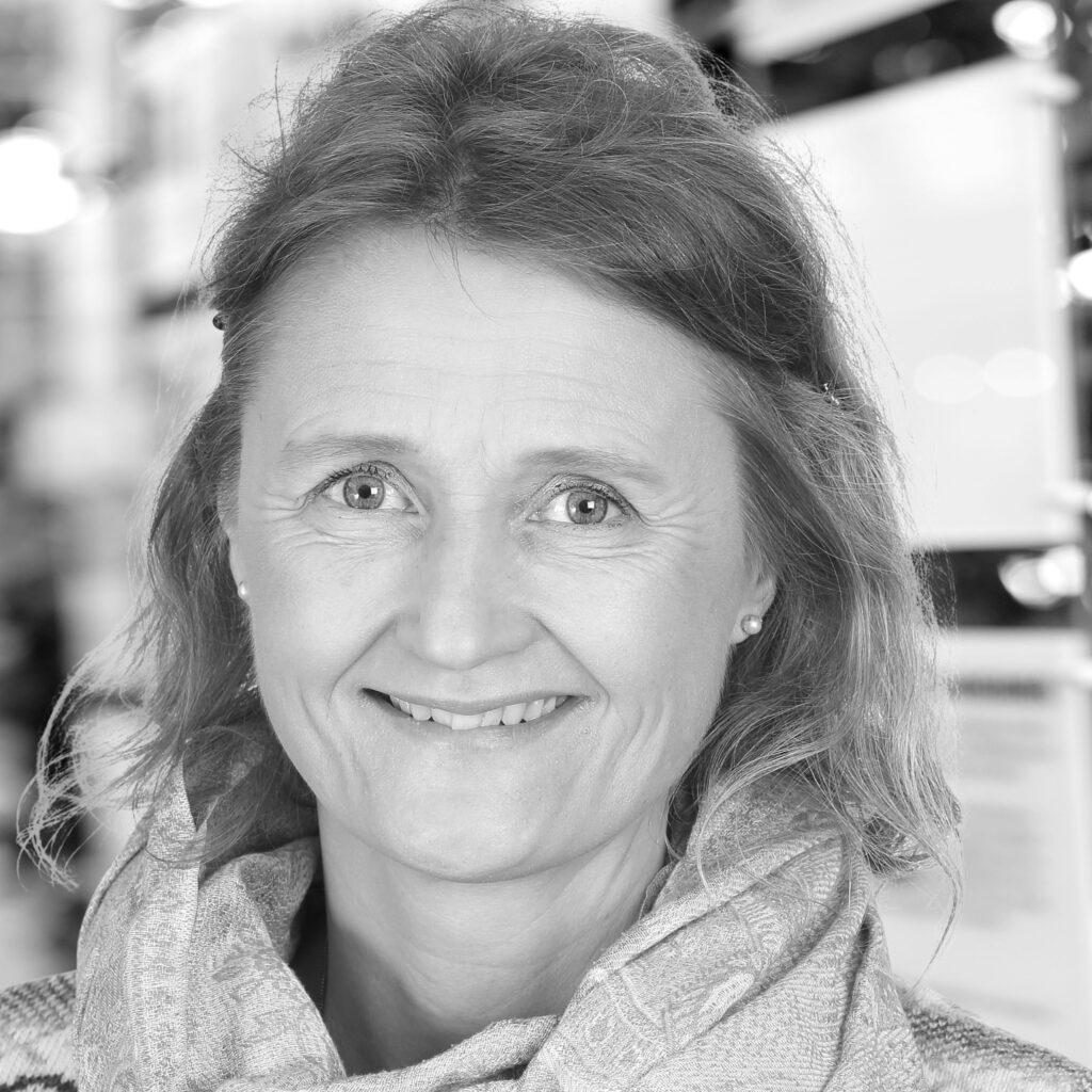 Porträtt foto av Suzanne Sandler för 100-listan