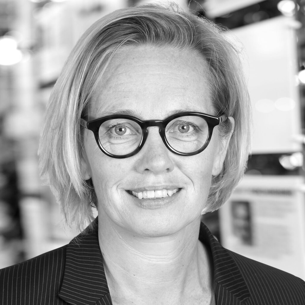 Porträtt foto av Eva Holmgren för 100-listan