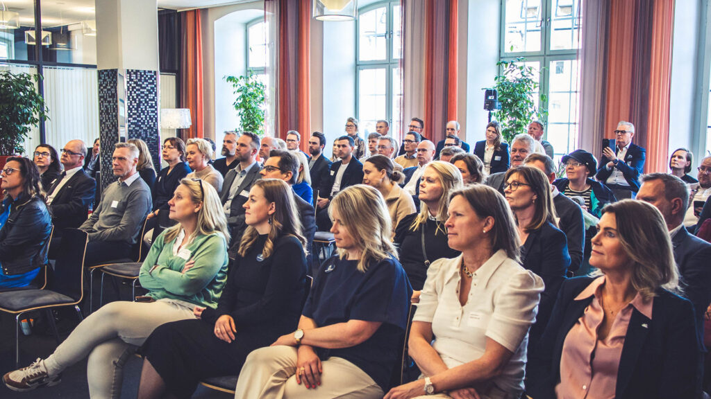 Åhörarbild från Östsvenska Handelskammarens årsmöte 2023.