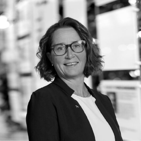 Porträttfoto av Anna Thörn för 100-listan