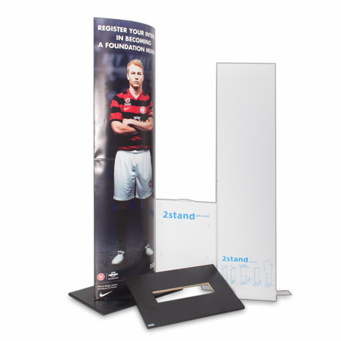 2Stand display, ellipse med trykt besked til kampagne